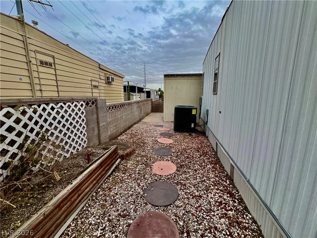 5000 Royal, Las Vegas, NV 89103