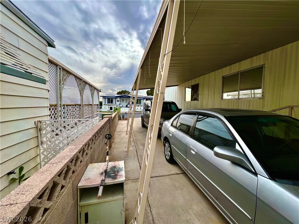 5000 Royal, Las Vegas, NV 89103