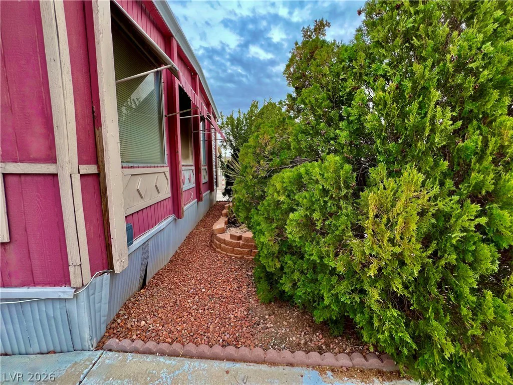 5000 Royal, Las Vegas, NV 89103