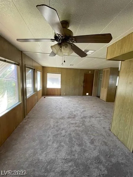 5000 Royal, Las Vegas, NV 89103