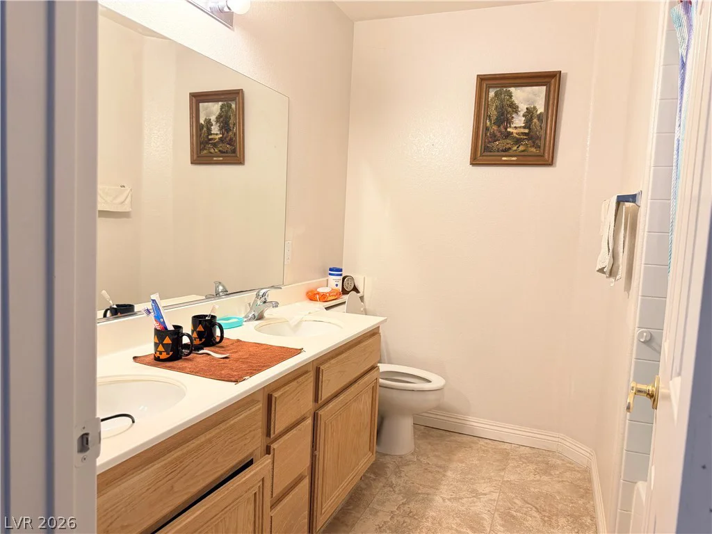 8458 Lambert, Las Vegas, NV 89147