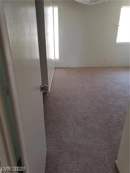 4231 White Sands, Las Vegas, NV 89121