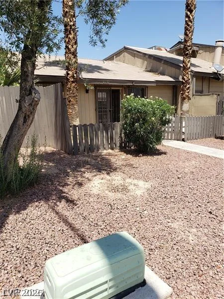 4231 White Sands, Las Vegas, NV 89121