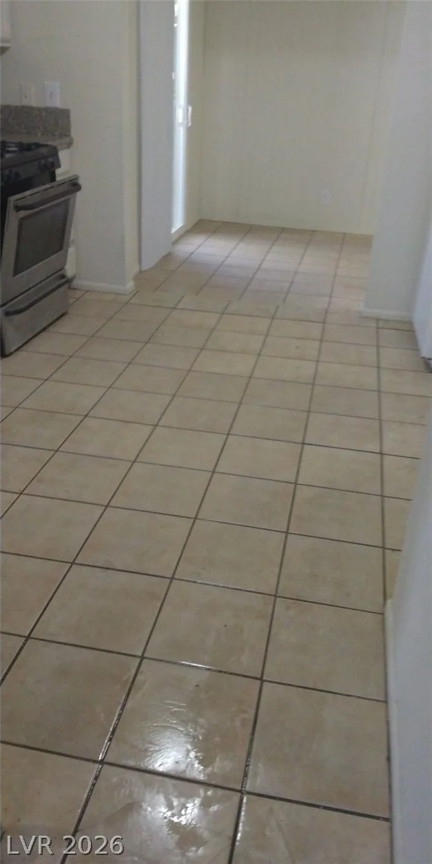 3995 Visby, Las Vegas, NV 89119