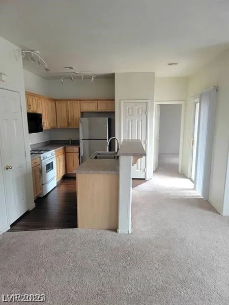 6316 BEIGE BLUFF, North Las Vegas, NV 89081
