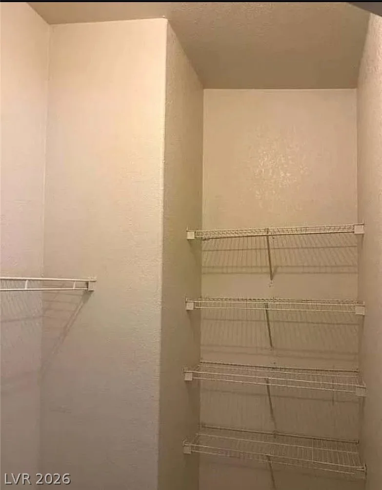 3560 Estes Park, Las Vegas, NV 89122