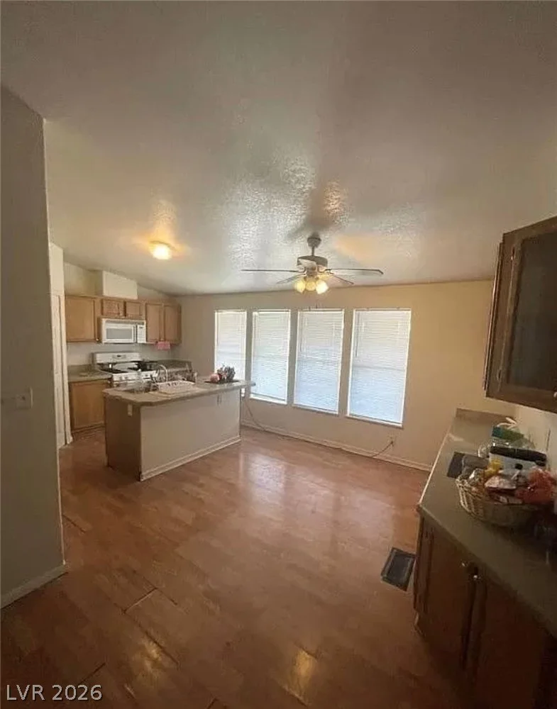 3560 Estes Park, Las Vegas, NV 89122