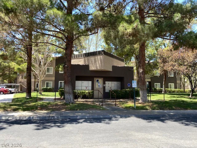5250 Rainbow, Las Vegas, NV 89118