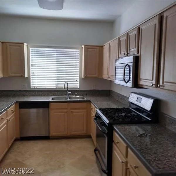 5250 Rainbow, Las Vegas, NV 89118