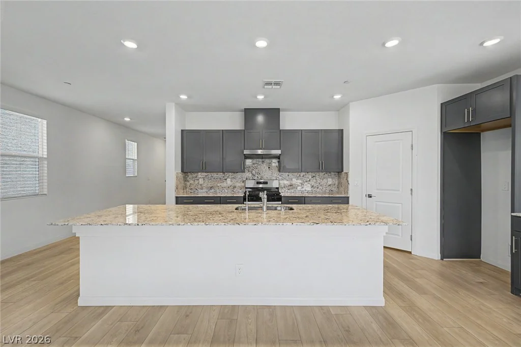 5657 Ridge Run, Las Vegas, NV 89166