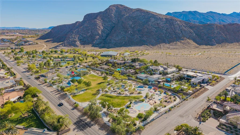 5657 Ridge Run, Las Vegas, NV 89166