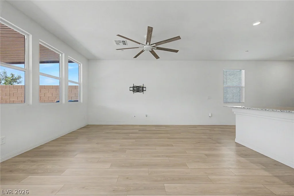 5657 Ridge Run, Las Vegas, NV 89166