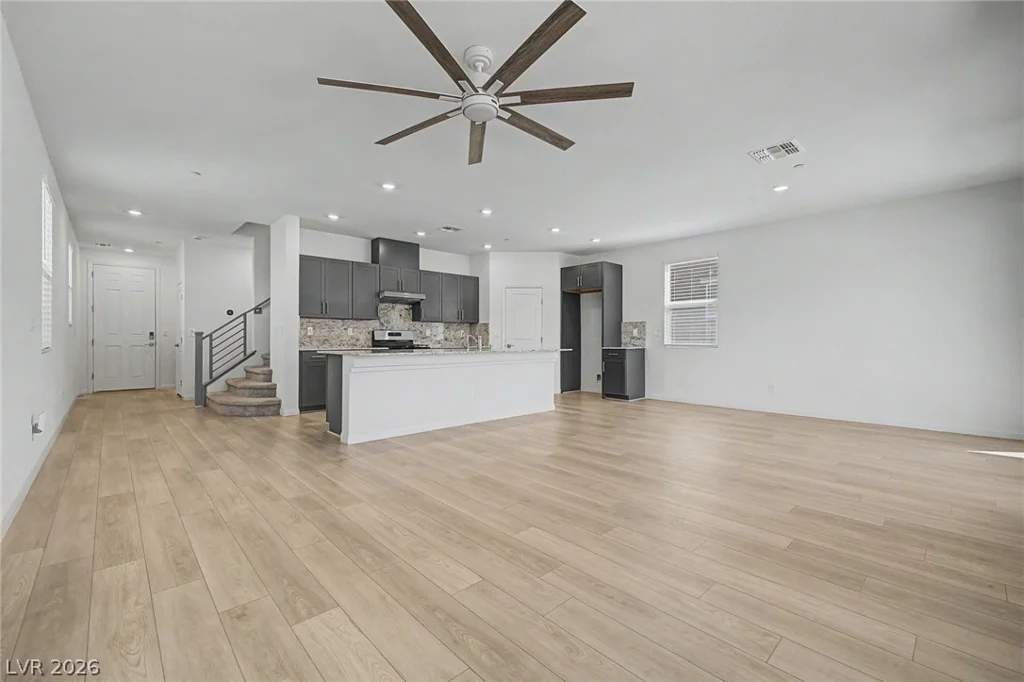 5657 Ridge Run, Las Vegas, NV 89166