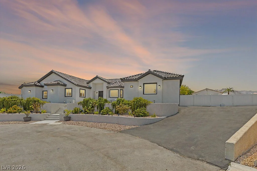 5865 Egan Crest, Las Vegas, NV 89149