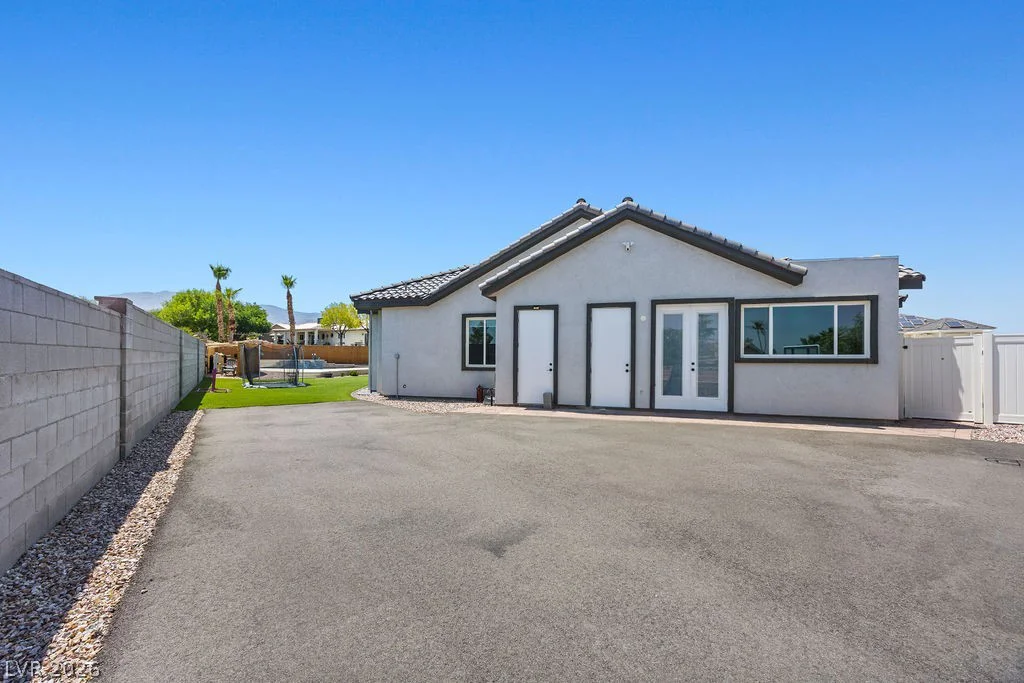 5865 Egan Crest, Las Vegas, NV 89149