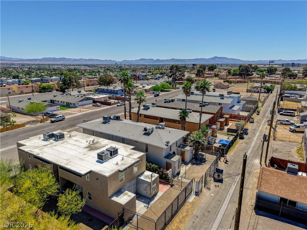 637 11th, Las Vegas, NV 89101