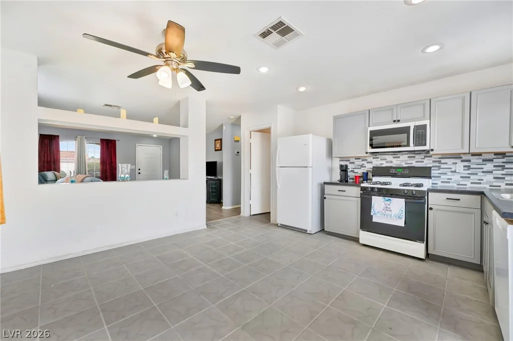 848 Angelus Oaks, Henderson, NV 89011