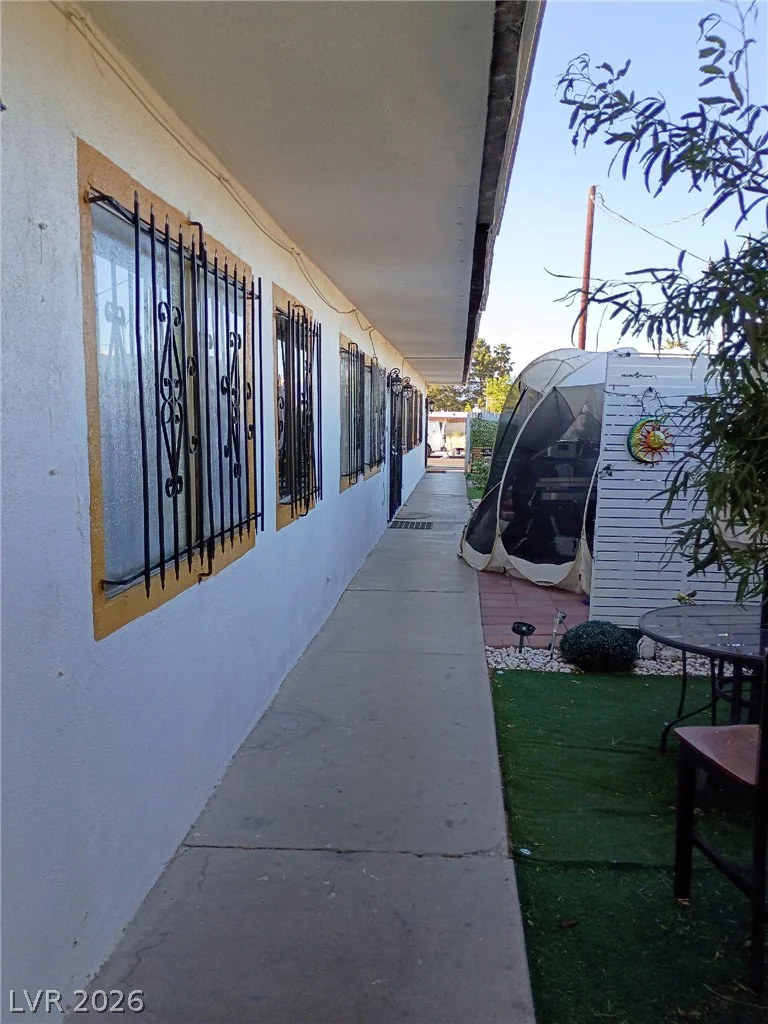 313 Jackson, Las Vegas, NV 89106