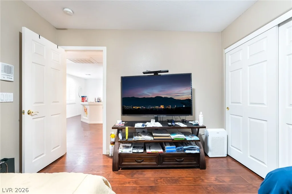 10922 Fintry Hills, Las Vegas, NV 89141