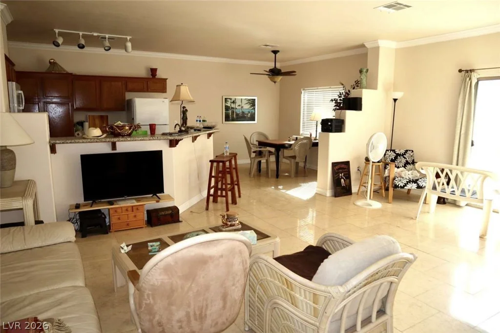 2050 Los Feliz, Las Vegas, NV 89156