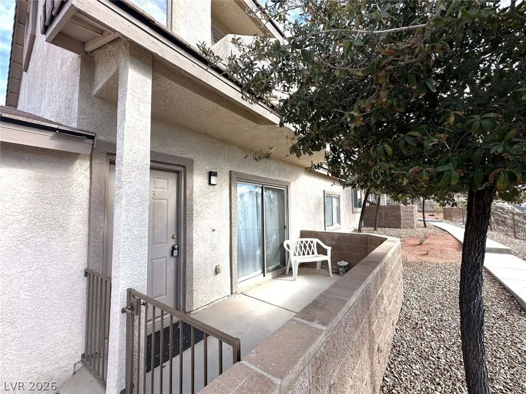 2050 Los Feliz, Las Vegas, NV 89156