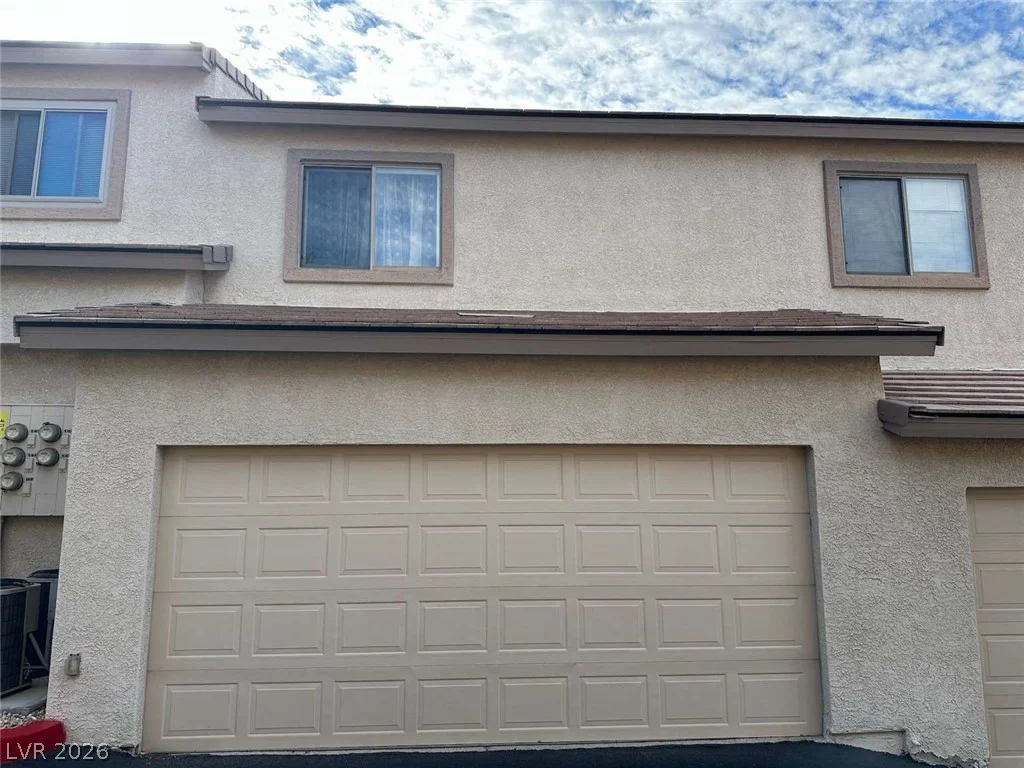 2050 Los Feliz, Las Vegas, NV 89156