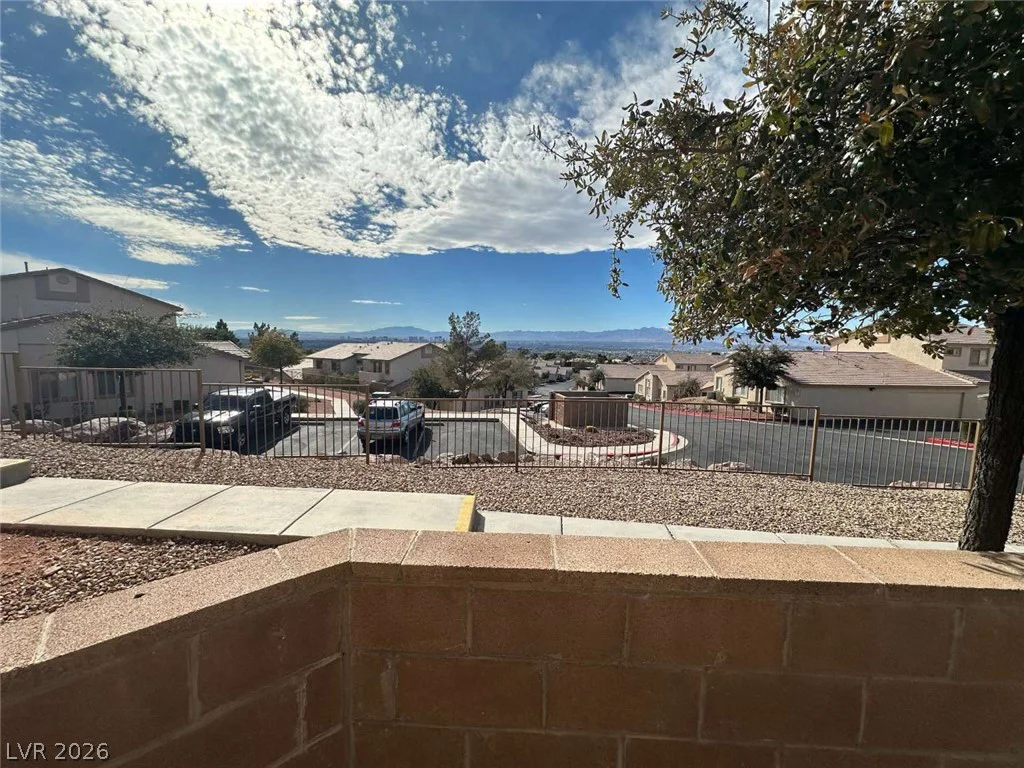 2050 Los Feliz, Las Vegas, NV 89156