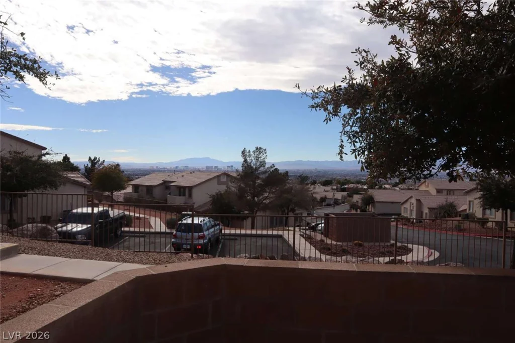 2050 Los Feliz, Las Vegas, NV 89156