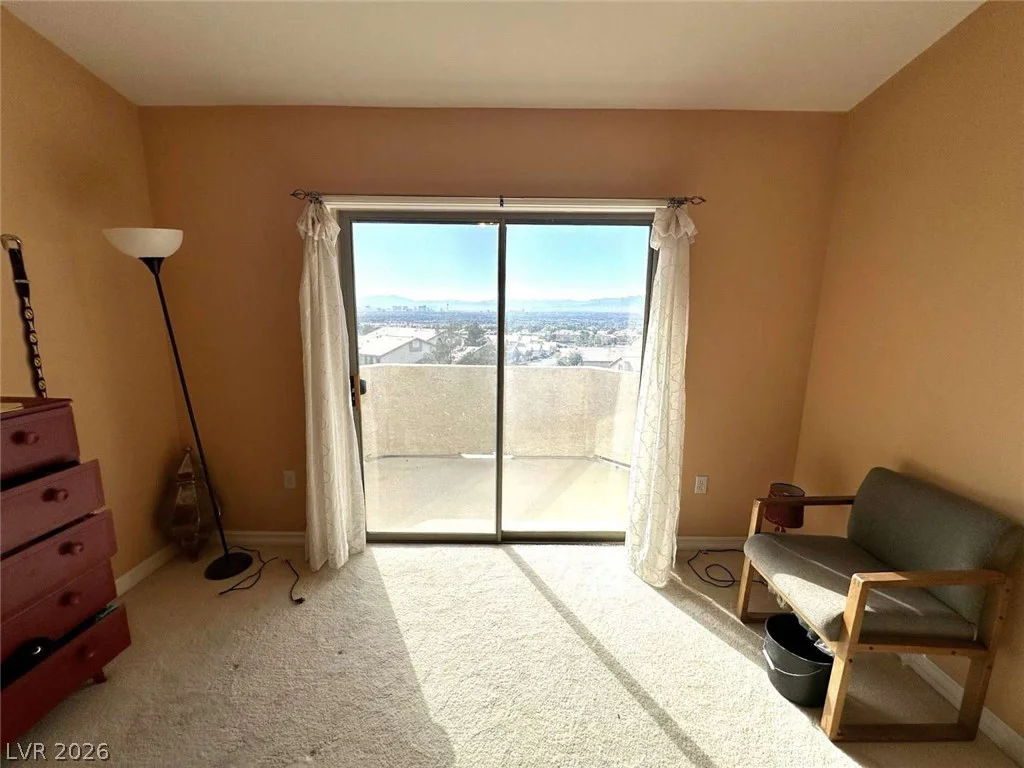 2050 Los Feliz, Las Vegas, NV 89156