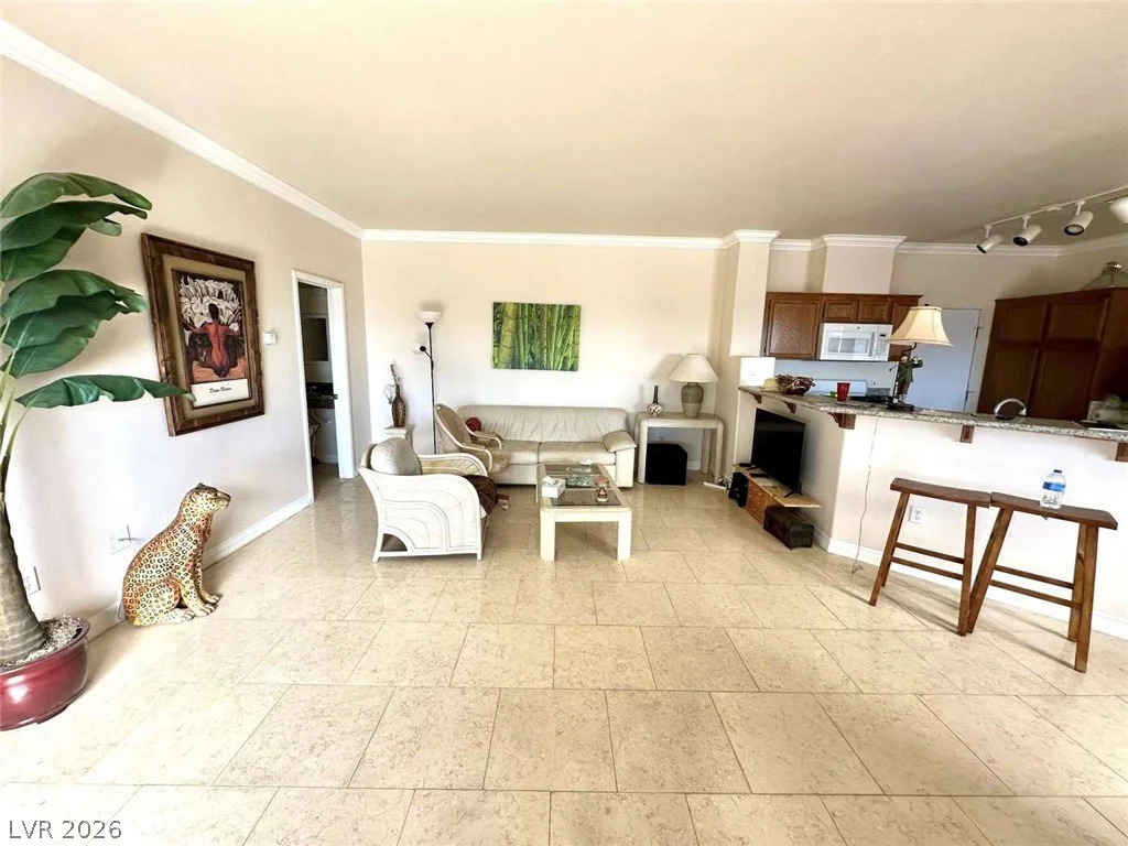 2050 Los Feliz, Las Vegas, NV 89156