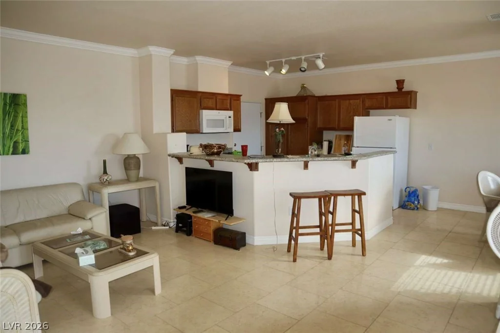 2050 Los Feliz, Las Vegas, NV 89156