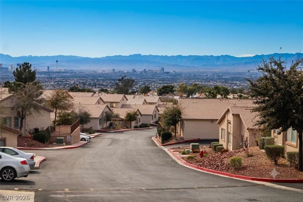 2050 Los Feliz, Las Vegas, NV 89156