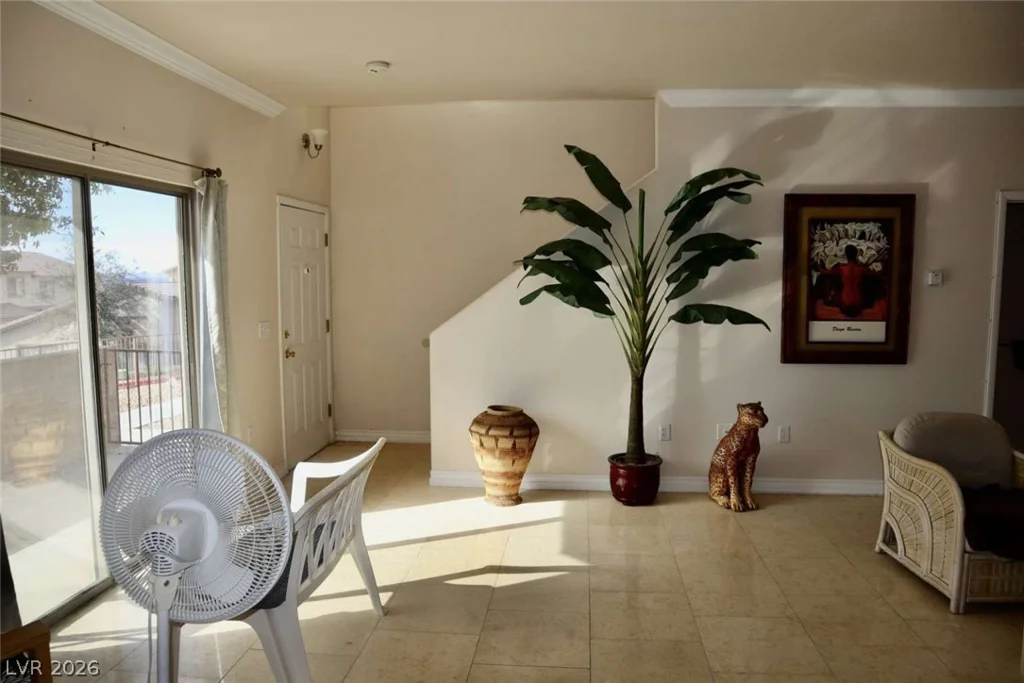 2050 Los Feliz, Las Vegas, NV 89156