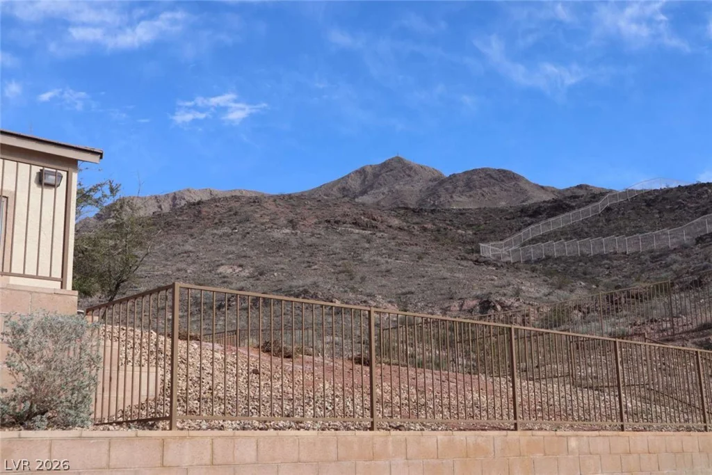 2050 Los Feliz, Las Vegas, NV 89156
