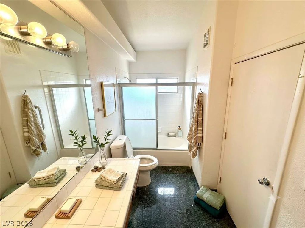 2050 Los Feliz, Las Vegas, NV 89156