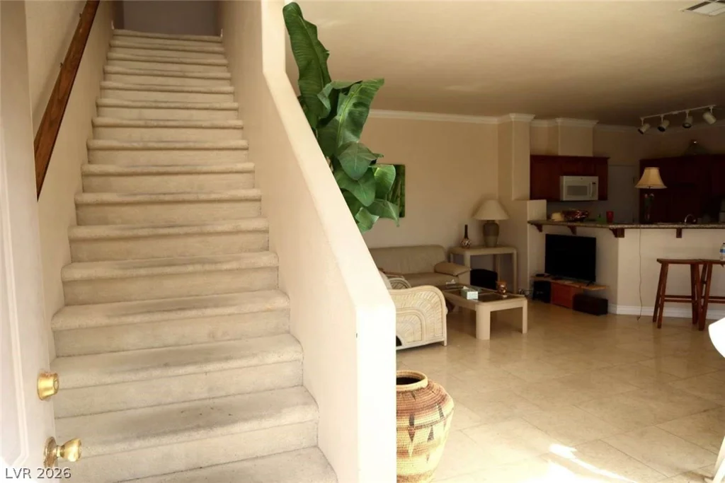 2050 Los Feliz, Las Vegas, NV 89156