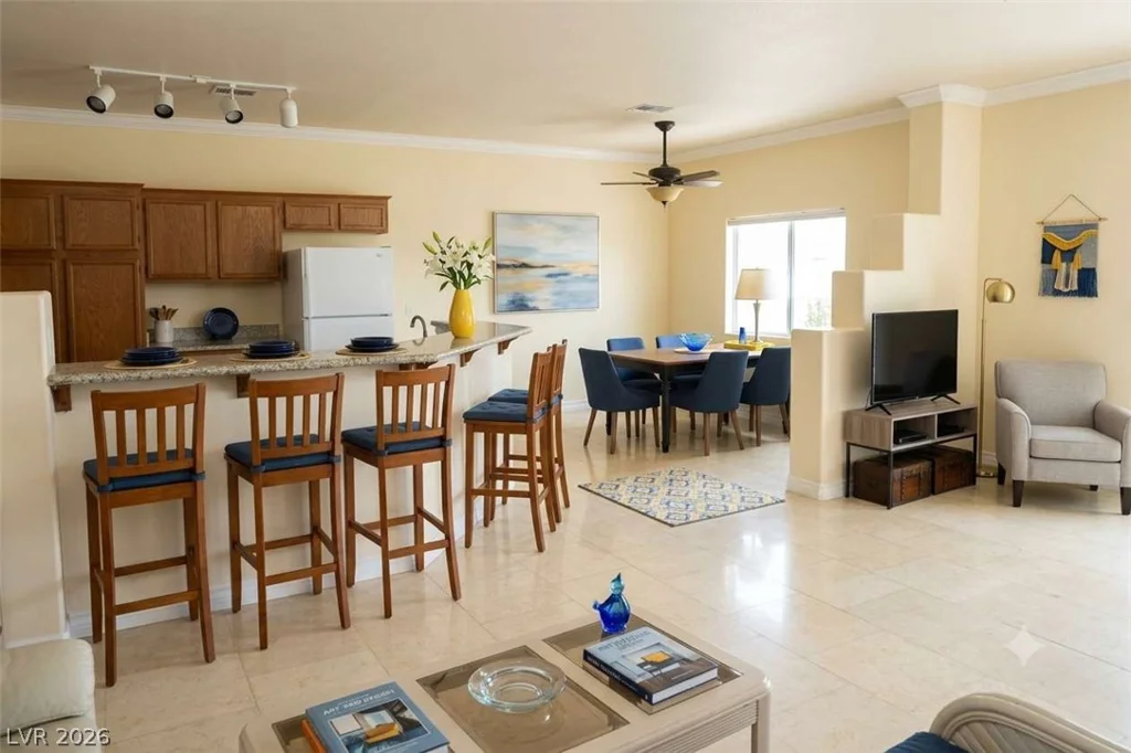 2050 Los Feliz, Las Vegas, NV 89156