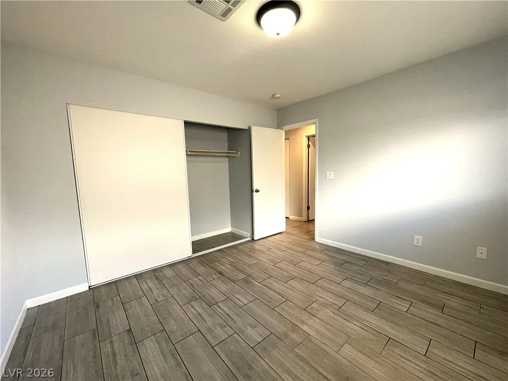 1608 Crest Haven, Las Vegas, NV 89108