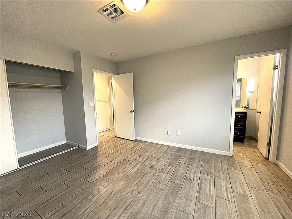 1608 Crest Haven, Las Vegas, NV 89108