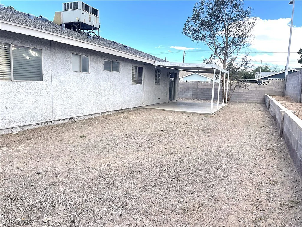 1608 Crest Haven, Las Vegas, NV 89108
