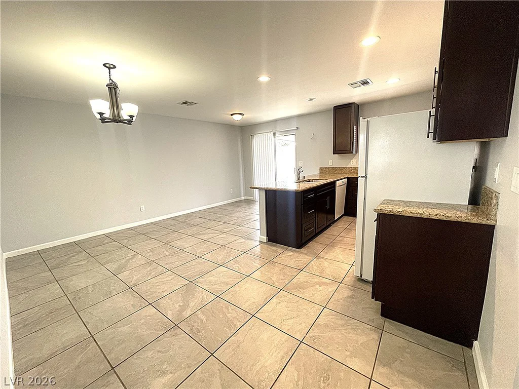 1608 Crest Haven, Las Vegas, NV 89108