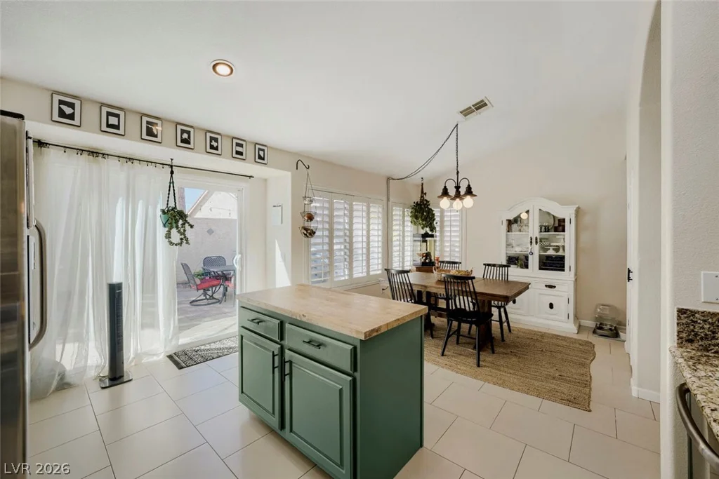 7921 Purple Mountain, Las Vegas, NV 89131