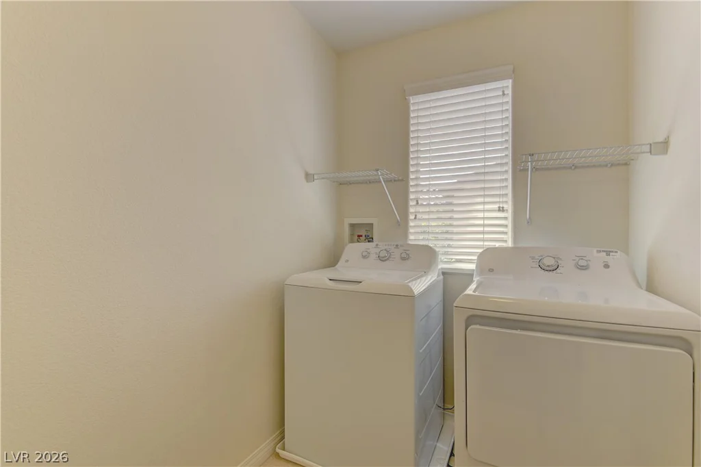 5862 Baroque Gold, Las Vegas, NV 89139