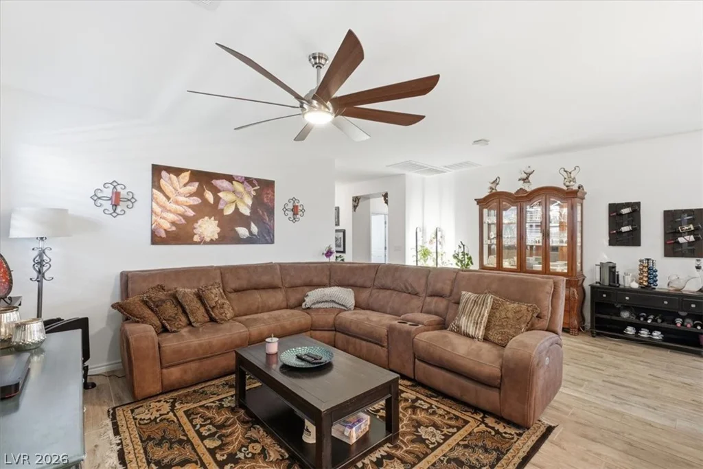 8216 Skye Struck, Las Vegas, NV 89166