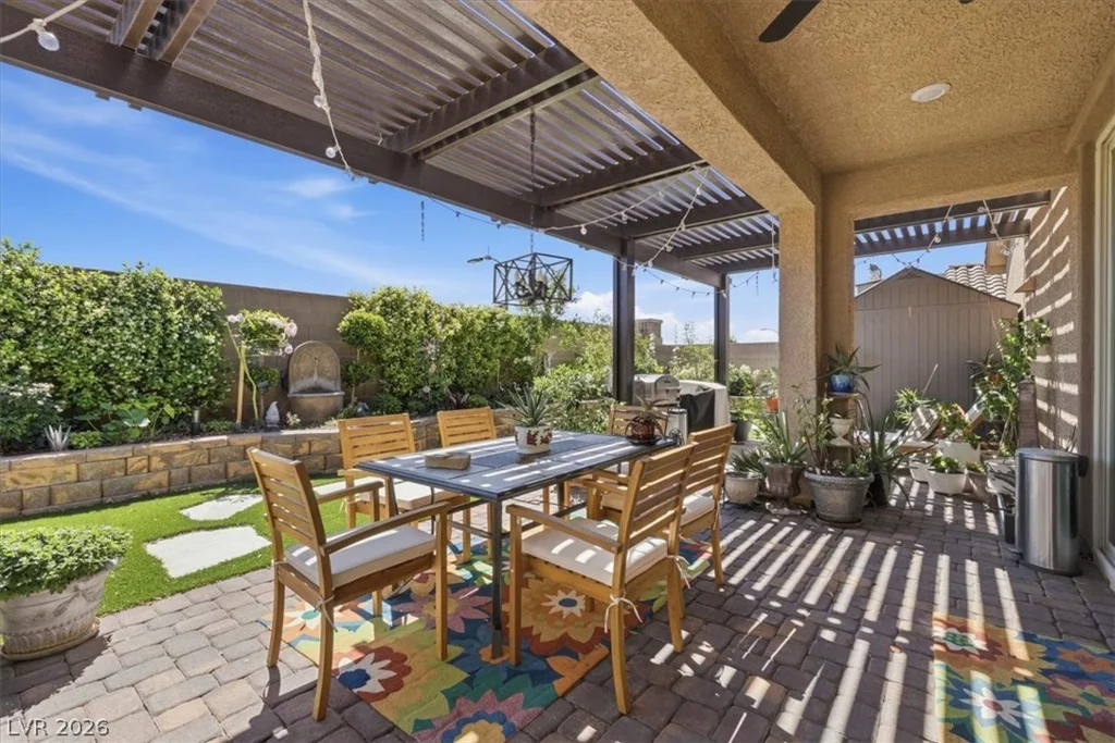 8216 Skye Struck, Las Vegas, NV 89166