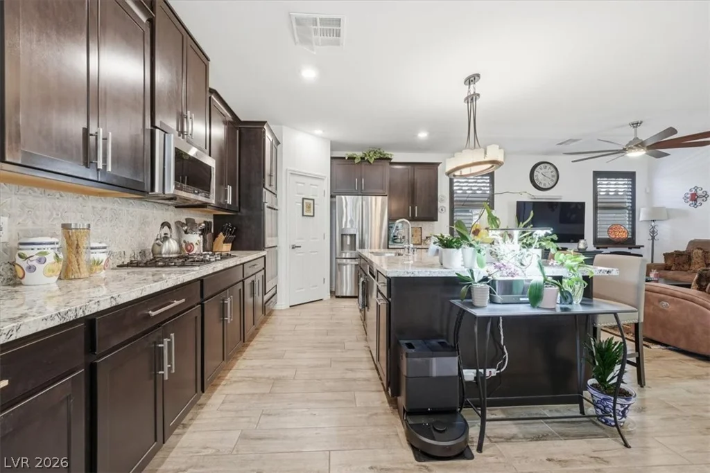 8216 Skye Struck, Las Vegas, NV 89166
