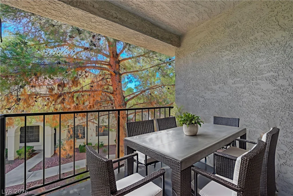 4730 Nara Vista, Las Vegas, NV 89103