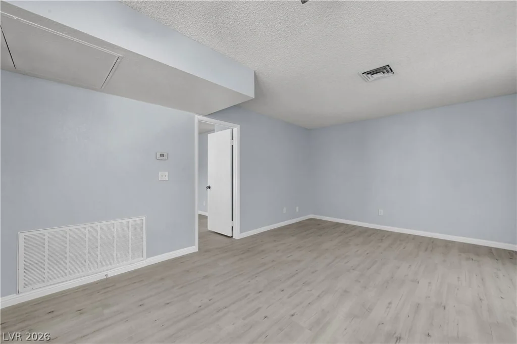 4730 Nara Vista, Las Vegas, NV 89103