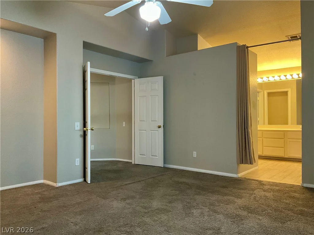3428 Chieftain, Las Vegas, NV 89117