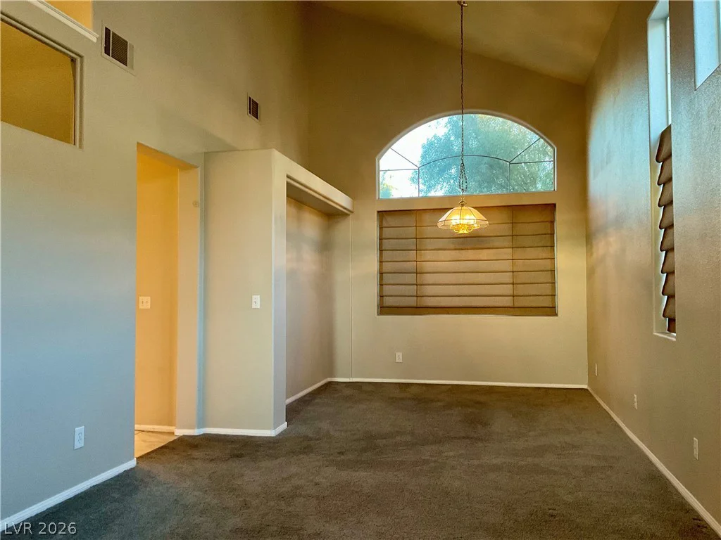 3428 Chieftain, Las Vegas, NV 89117